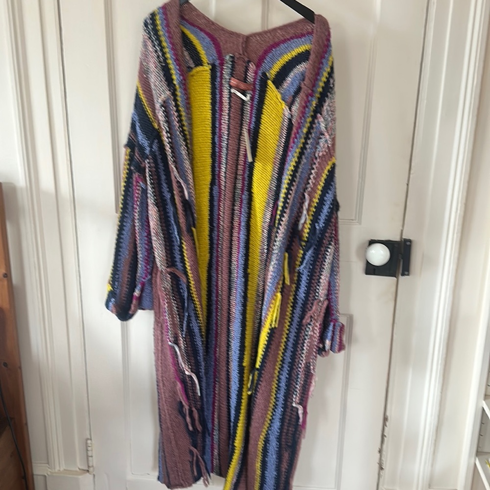 Long cardigan sweater NWT medium/large. Anthropologie